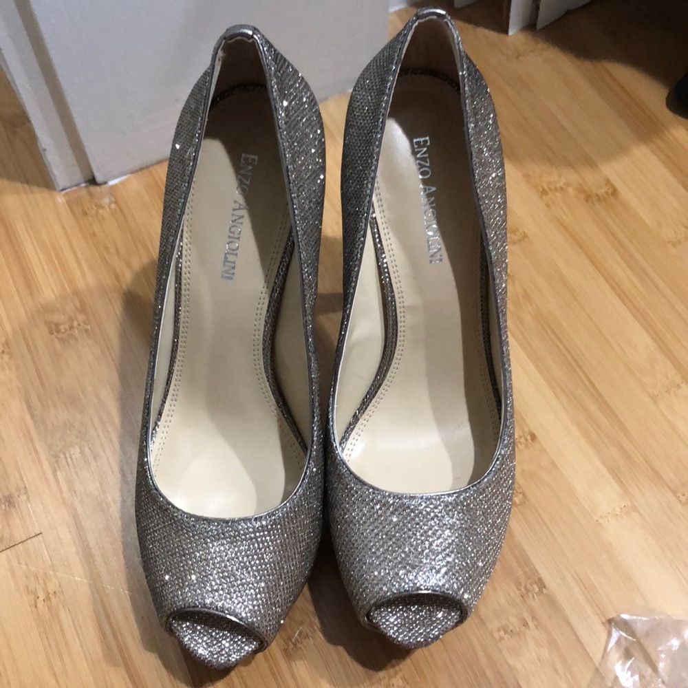 Enzo Angiolini Peep Toe Pumps NWT
